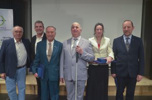 A Kulcs a Digitális Világhoz díj 2025-ös adományozottjai: Korbuly Péter (színész, bemondó), a Profivox Péter hang tulajdonosa Tobias Winnes (korábbi alelnök, Vispero) Dr. Olaszy Gábor (BME-TMIT), a Profivox Gábor hang tulajdonosa Szuhaj Mihály, az Infoalap elnöke, a díjat alapító Infoalap elnöke Terescsik Eszter (színésznő), a Profivox Eszter hang tulajdonosa Dr. Németh Géza (BME-TMIT) a beszédlabor vezetője